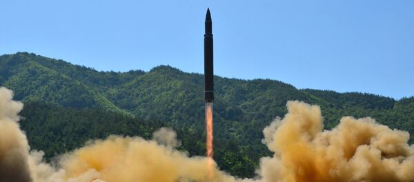 「火星14型」ミサイル 「火星14型」ミサイル - Sputnik 日本