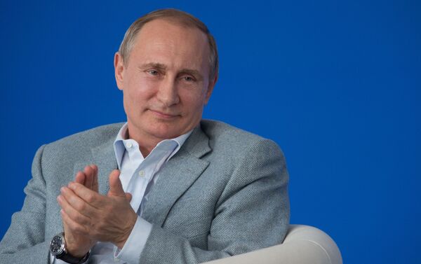ウラジーミル・プーチン　４３，６％ - Sputnik 日本