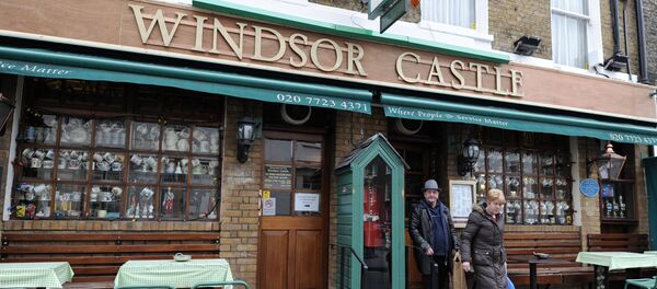 イギリス 刀で武装したテロ未遂犯、ウィンザー城と間違えパブに到着 イギリス 刀で武装したテロ未遂犯、ウィンザー城と間違えパブに到着 - Sputnik 日本