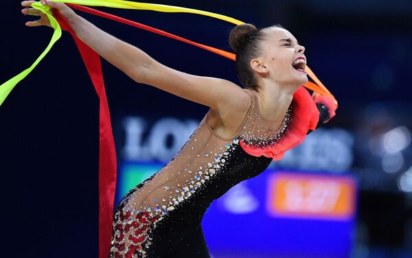 新体操ロシア代表、スマホ断ち　世界選手権優勝目指し - Sputnik 日本