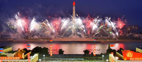 平壌で軍人と市民の大規模な祝賀大会が開かれる 平壌で軍人と市民の大規模な祝賀大会が開かれる - Sputnik 日本