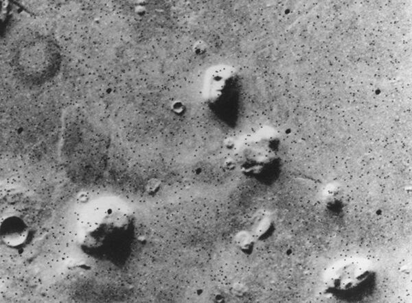 「火星の人面岩」 「火星の人面岩」 - Sputnik 日本