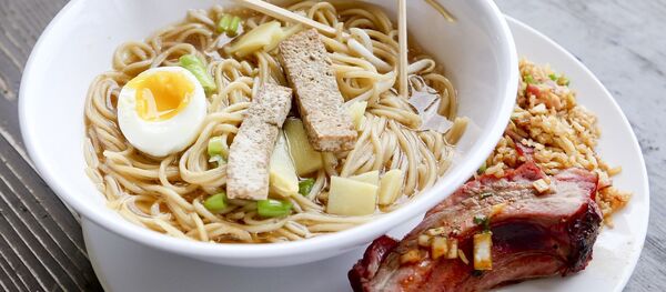 行列のできる日本のラーメン4店、ウラジオストクで食べくらべ!ロシア人の反応は?【写真】 行列のできる日本のラーメン4店、ウラジオストクで食べくらべ!ロシア人の反応は?【写真】 - Sputnik 日本
