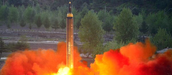 「火星(ファソン)12」ミサイル 「火星(ファソン)12」ミサイル - Sputnik 日本