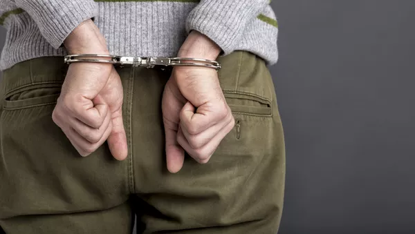 ３０人を惨殺か　人肉食の夫婦の逮捕現場ビデオをロシア内務省が公開【動画】 - Sputnik 日本