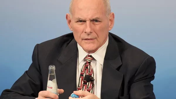 ケリー米大統領首席補佐官の携帯電話がハッキング被害に遭っていた可能性＝メディア - Sputnik 日本