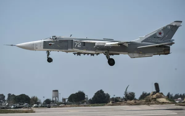 Su-24 Su-24 - Sputnik 日本