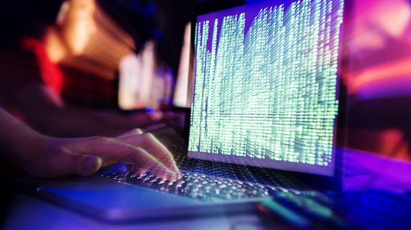 Вирус-вымогатель на экране ноутбука - Sputnik 日本