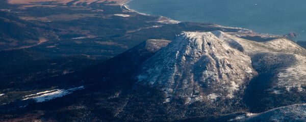 露日共同経済活動 ロシア側がクリルでの火山観光や温泉ツアー、カニなどの養殖を提案 露日共同経済活動 ロシア側がクリルでの火山観光や温泉ツアー、カニなどの養殖を提案 - Sputnik 日本