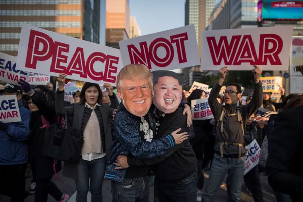 韓国で数千人がトランプ氏訪韓前に抗議活動 韓国で数千人がトランプ氏訪韓前に抗議活動 - Sputnik 日本