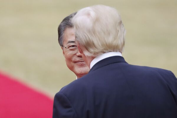 トランプ大統領と文大統領 - Sputnik 日本