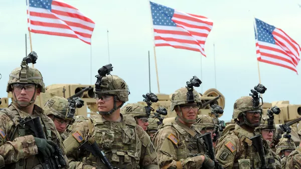 米国、軍事