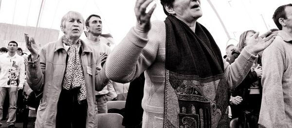 ロシアで禁止、日本で観察処分 宗教団体は脅威か? ロシアで禁止、日本で観察処分 宗教団体は脅威か? - Sputnik 日本