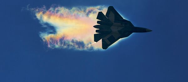 Истребитель Т-50 демонстрирует эффект Прандтля-Глоерта. Архивное фото Истребитель Т-50 демонстрирует эффект Прандтля-Глоерта. Архивное фото - Sputnik 日本