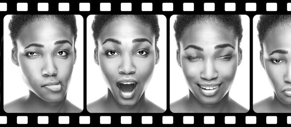 「Mug Life」の例 - Sputnik 日本