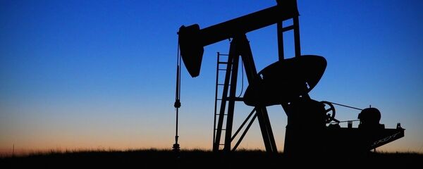 原油価格、数日連続で下落後、わずかに変動 - Sputnik 日本
