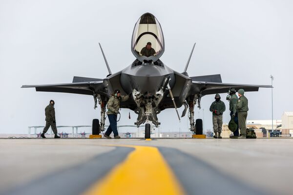 米国が制空権を失う日 米国が制空権を失う日 - Sputnik 日本