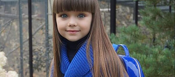 Маленькая модель из Россия Анастасия Князева, признанная самой красивой девочкой в мире Маленькая модель из Россия Анастасия Князева, признанная самой красивой девочкой в мире - Sputnik 日本