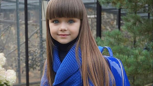 Маленькая модель из Россия Анастасия Князева, признанная самой красивой девочкой в мире - Sputnik 日本