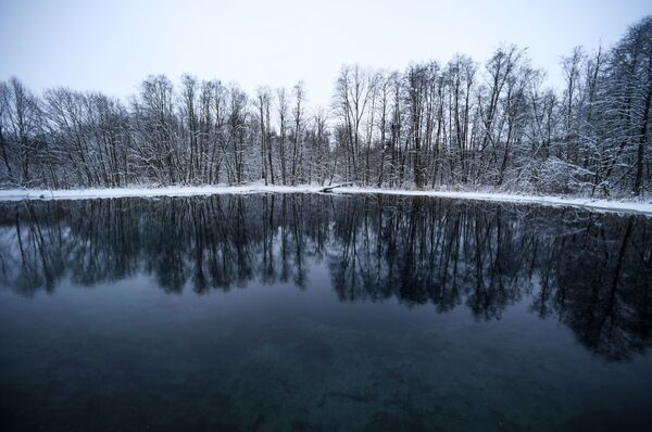 カザン郊外の淡青色の湖 - Sputnik 日本