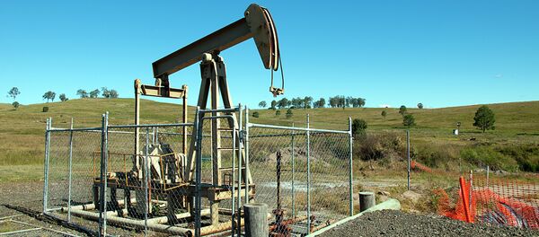 原油価格、米在庫増加も減産合意実行楽観で値上がり 原油価格、米在庫増加も減産合意実行楽観で値上がり - Sputnik 日本