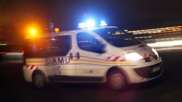 フランス南部で生徒たちを乗せたバスが衝突事故　４人死亡、２０人負傷【写真】 - Sputnik 日本