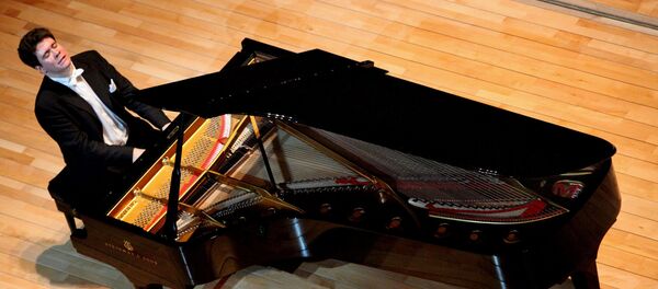 ピアニストのデニス・マツーエフさん - Sputnik 日本