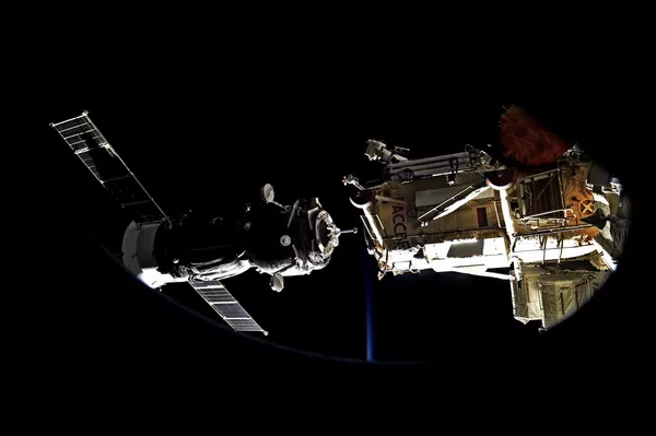 国際宇宙ステーション(ISS)にドッキングする宇宙船「ソユーズ」 国際宇宙ステーション(ISS)にドッキングする宇宙船「ソユーズ」 - Sputnik 日本