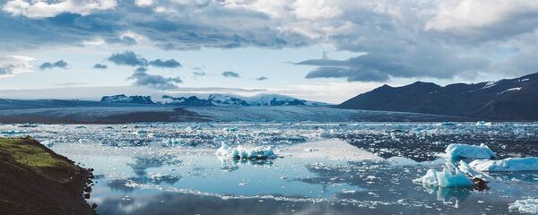 氷 氷 - Sputnik 日本