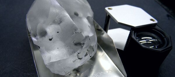 アフリカで巨大ダイヤ原石が発掘性 - Sputnik 日本