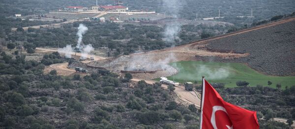 シリアでトルコによる攻撃で5千人避難 国連報告 シリアでトルコによる攻撃で5千人避難 国連報告 - Sputnik 日本