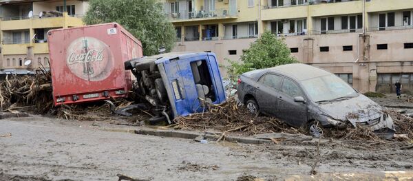 水の支配下に:トビリシの洪水 水の支配下に:トビリシの洪水 - Sputnik 日本