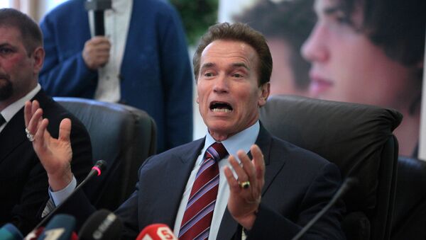 Arnold Schwarzenegger - Sputnik 日本