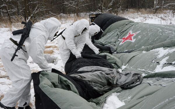 ロシア工兵部隊が「空気で」兵器を作る - Sputnik 日本