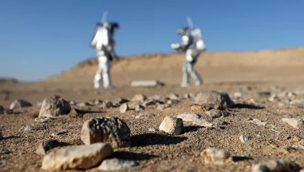 オマーンの砂漠で実施されている火星シミュレーション生活実験に参加する「AMADEE-18」遠征隊メンバー - Sputnik 日本