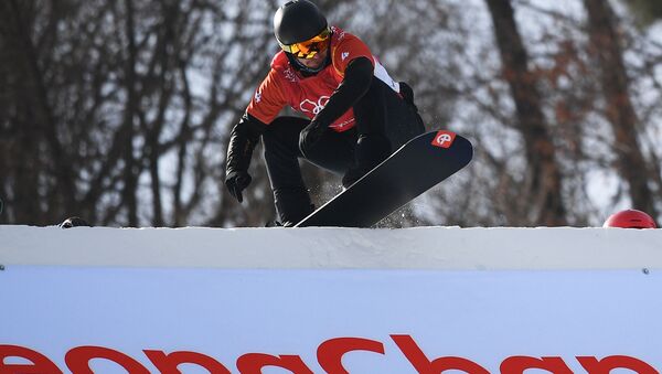 平昌五輪　ロシアのスノーボード選手、準決勝で足を骨折 - Sputnik 日本