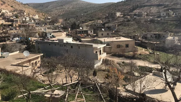 シリア国民軍、アフリンに入る - Sputnik 日本