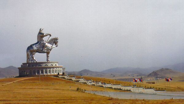 モンゴル、チンギスハーン像 - Sputnik 日本