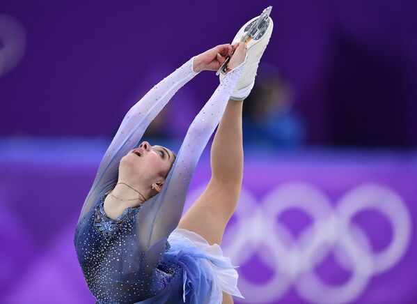 ロシアのフィギュアスケート選手エフゲニア・メドベージェワが平昌五輪の女子シングルＳＰで演技 - Sputnik 日本