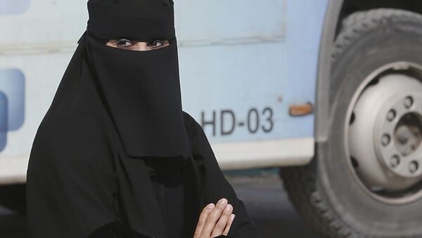 サウジアラビアで女性の軍隊への入隊が許可される - Sputnik 日本