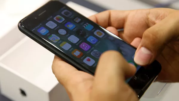 Старт продаж iPhone 7 в Сингапуре - Sputnik 日本