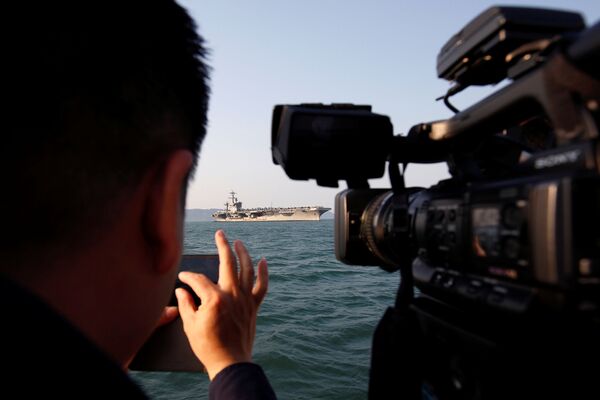 米空母「カール・ビンソン」のベトナム入港を撮影 - Sputnik 日本