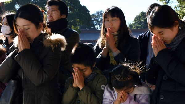 Молебень во время празднования Нового года в Японии - Sputnik 日本