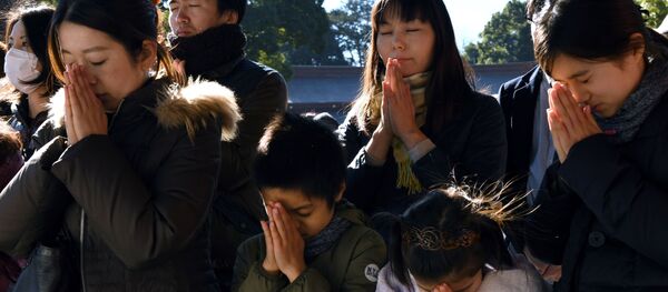 Молебень во время празднования Нового года в Японии - Sputnik 日本