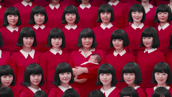 Японская реклама, показавшая жизнь одной девушки - Sputnik 日本