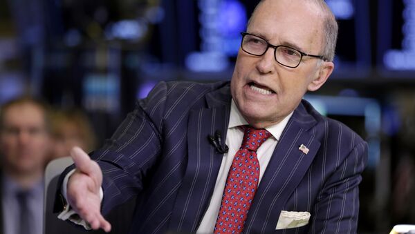 Larry Kudlow, a longtime fixture on the CNBC business news network who previously served in the Reagan administration, is interviewed on the floor of the New York Stock Exchange, Wednesday, March 14, 2018. - Sputnik 日本