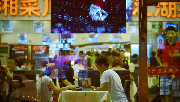 Посетители в ресторане в Пекине - Sputnik 日本