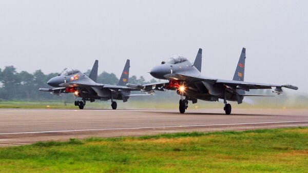 Самолеты Су-30 ВВС Китая - Sputnik 日本