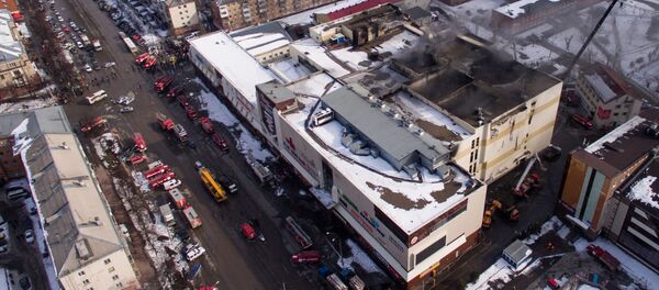 犯罪的な怠慢が悲劇に　露ケメロヴォの「煙の罠」について目撃者が語る - Sputnik 日本