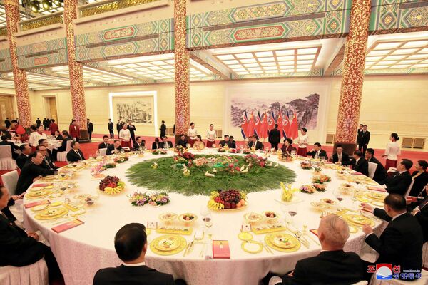 金正恩委員長の中国到着を祝う晩餐会 - Sputnik 日本